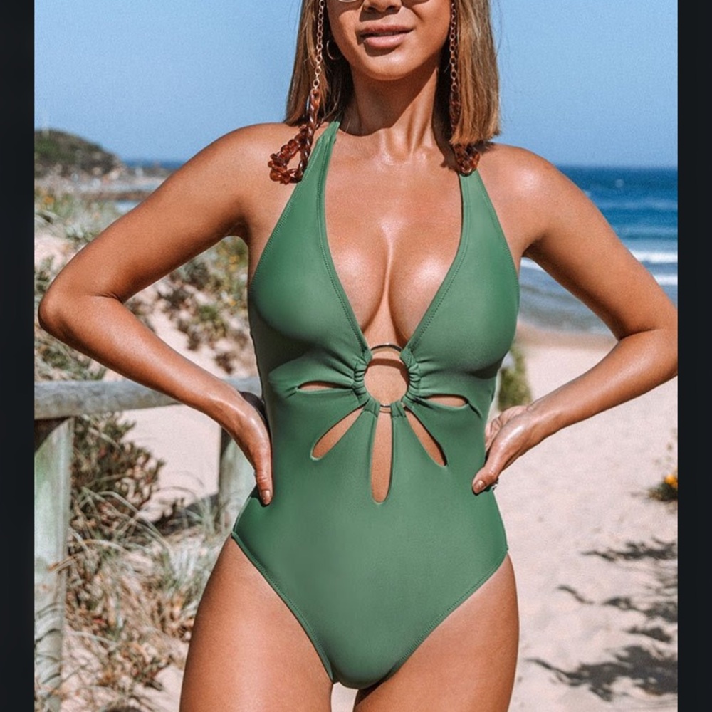 Cupshe one piece bathing suit